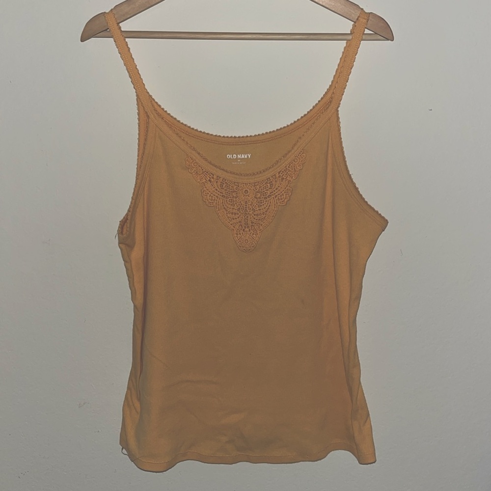 Lace detail Old Navy tank